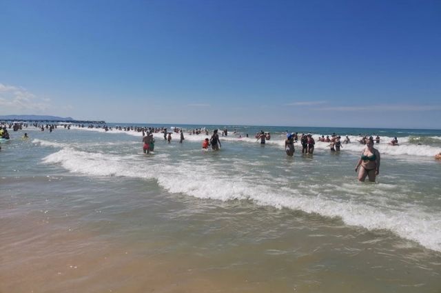 На курортах Кубани вода в море прогрелась до 24-26 градусов