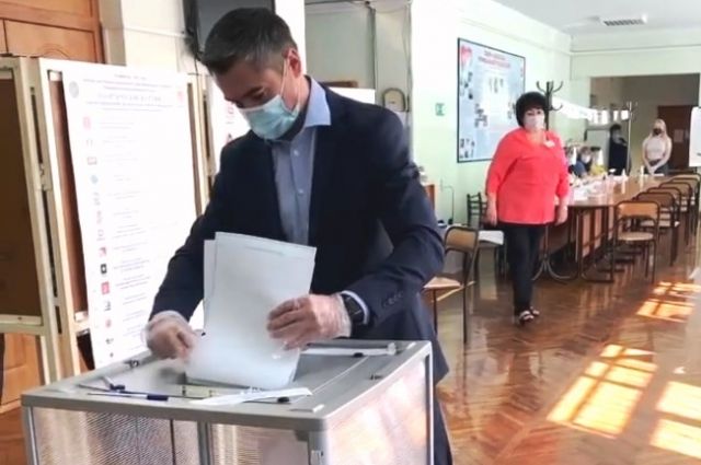 Вице-губернатор Кубани Александр Руппель принял участие в голосовании