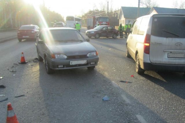 В Архангельске в массовом ДТП с пьяным водителем пострадал младенец