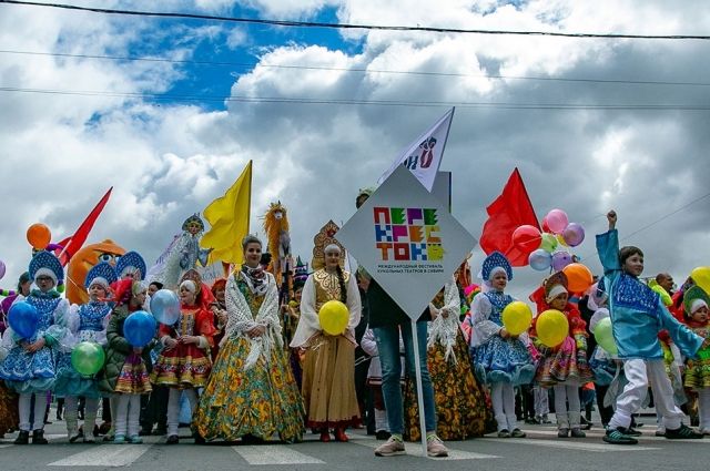 В Новосибирске не будут проводить шествие кукол из-за ковидных ограничений