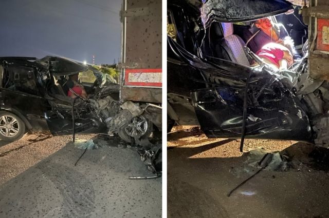 В Новосибирске 45-летняя женщина погибла в ДТП Toyota RAV4 с грузовиком