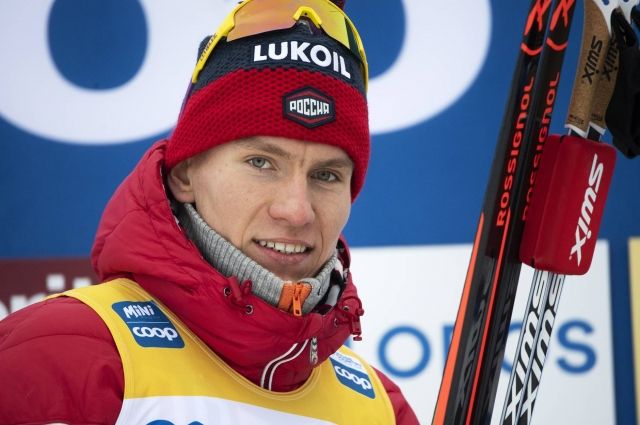 Норвежский тренер использует портрет Большунова для мотивации лыжников