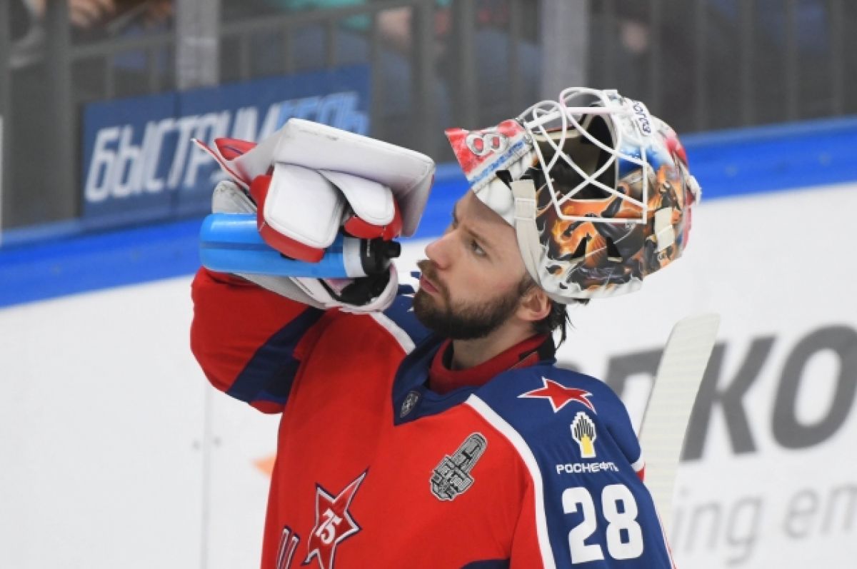 СМИ: вратаря сборной РФ по хоккею Федотова задержали сотрудники военкомата