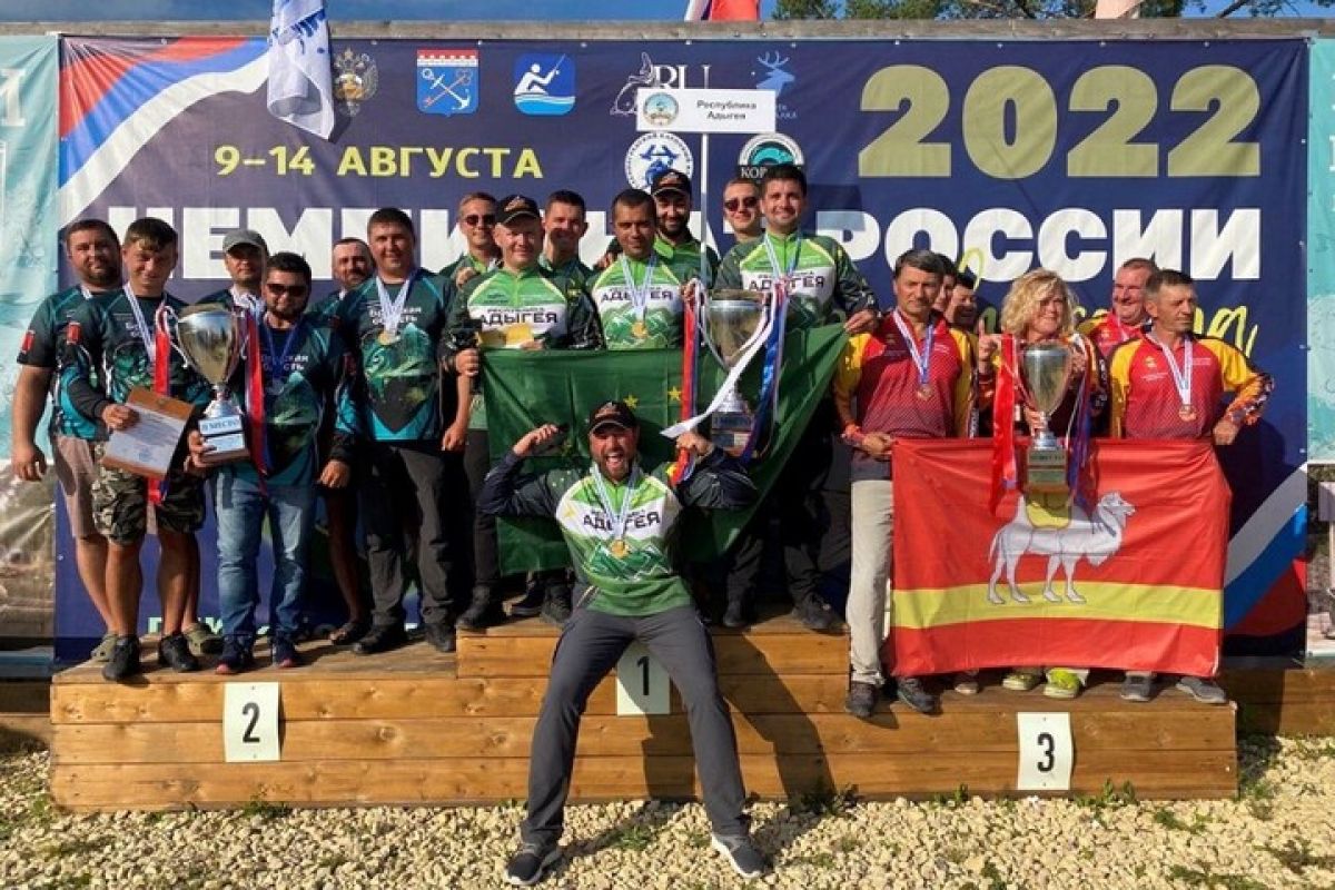 Сборная Адыгеи по ловле карпа стала чемпионом РФ