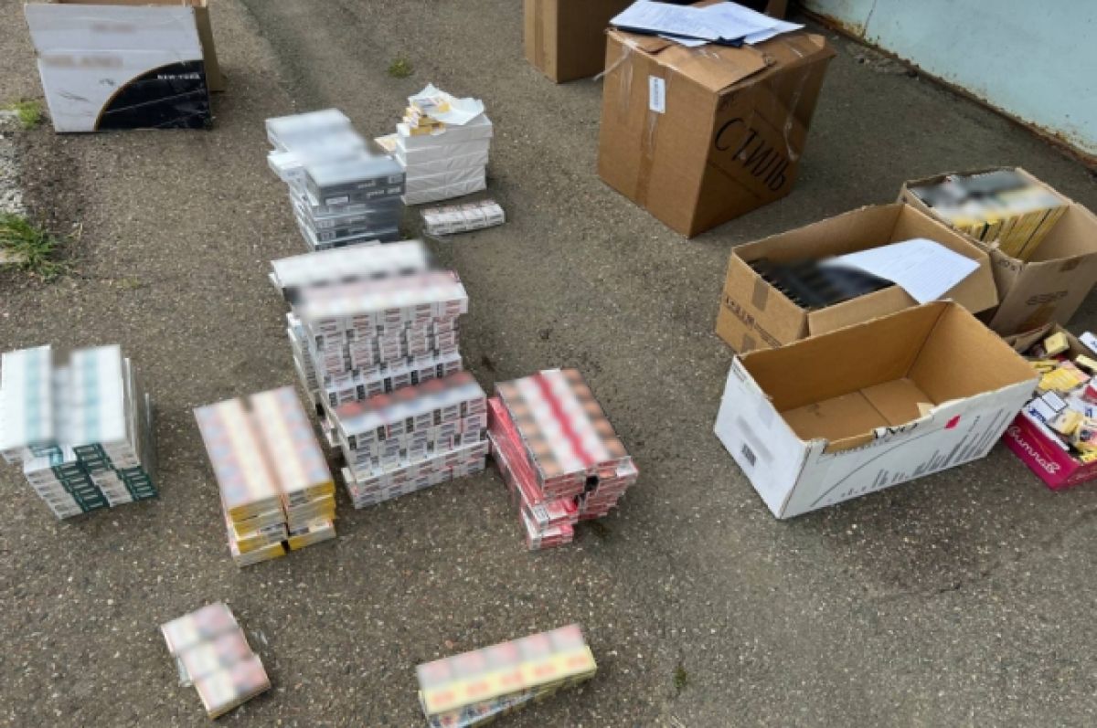 Полицейские Адыгеи изъяли у жителя Кубани более 3 тысяч пачек сигарет