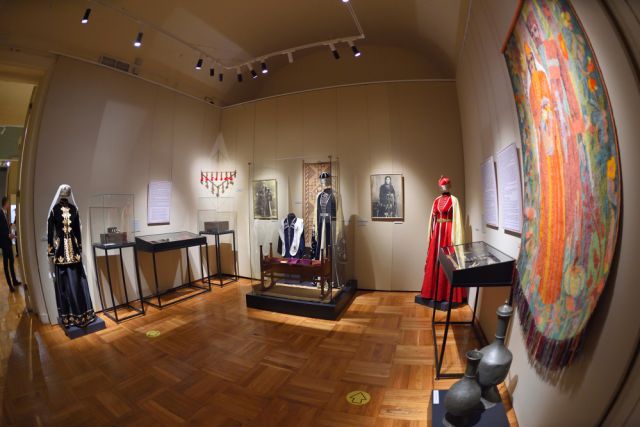 Выставка в Москве, приуроченная к 100-летию государственности Адыгеи