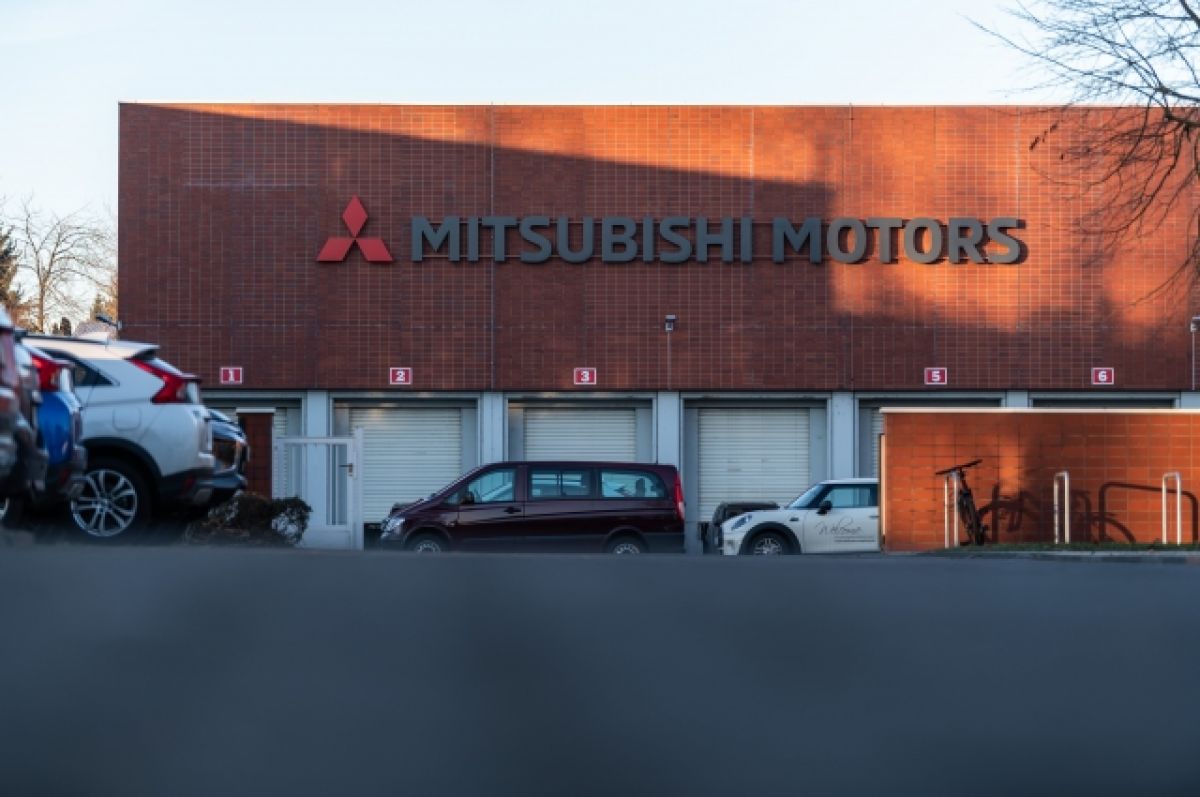 Mitsubishi    Minicab-MiEV  