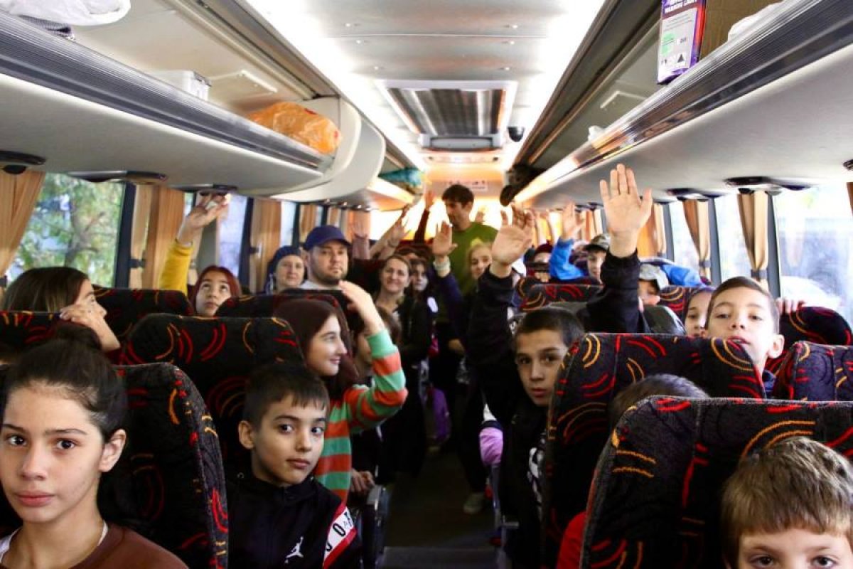 Более 900 детей в этом году побывали на бесплатных экскурсиях в Дагестане