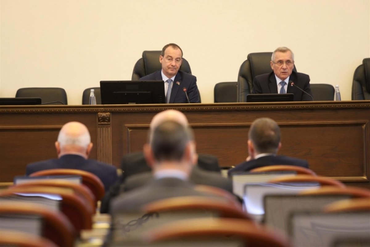 Депутаты в ЗСК обсудили задачи по выполнению послания главы государства