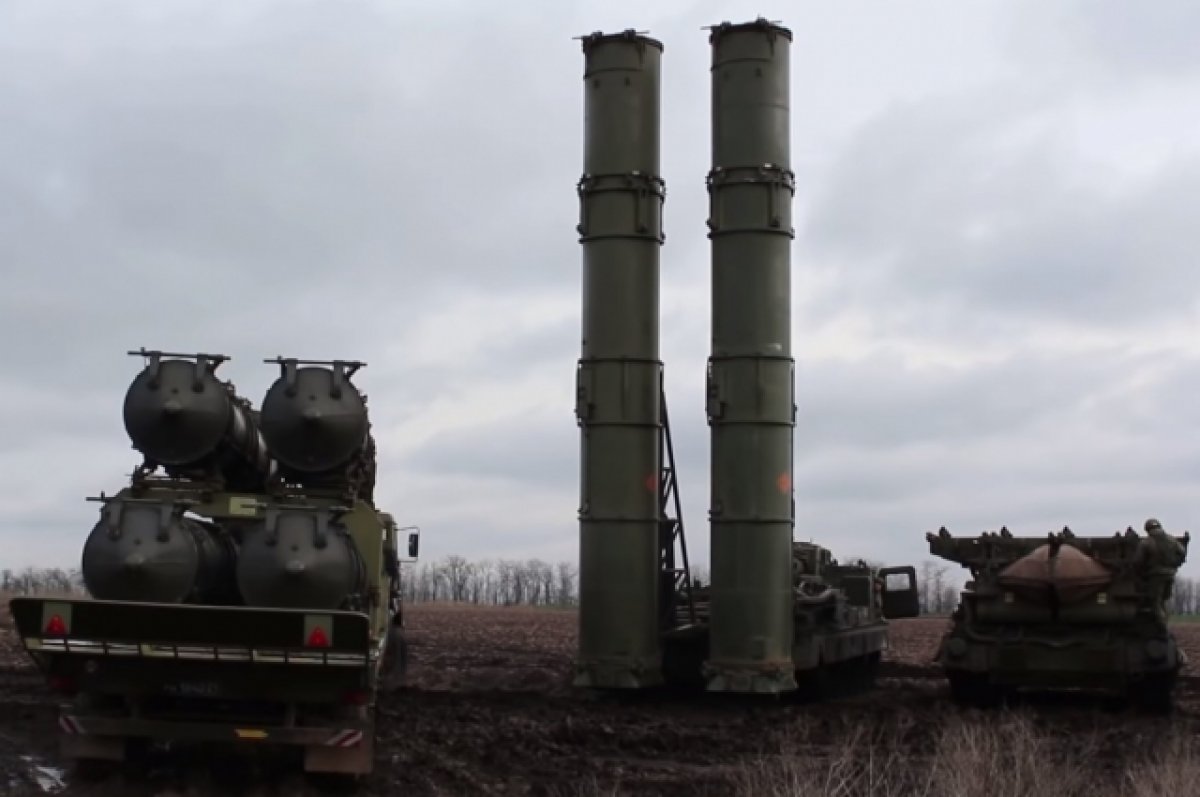 Система ПВО сбила две ракеты ВСУ над Крымом