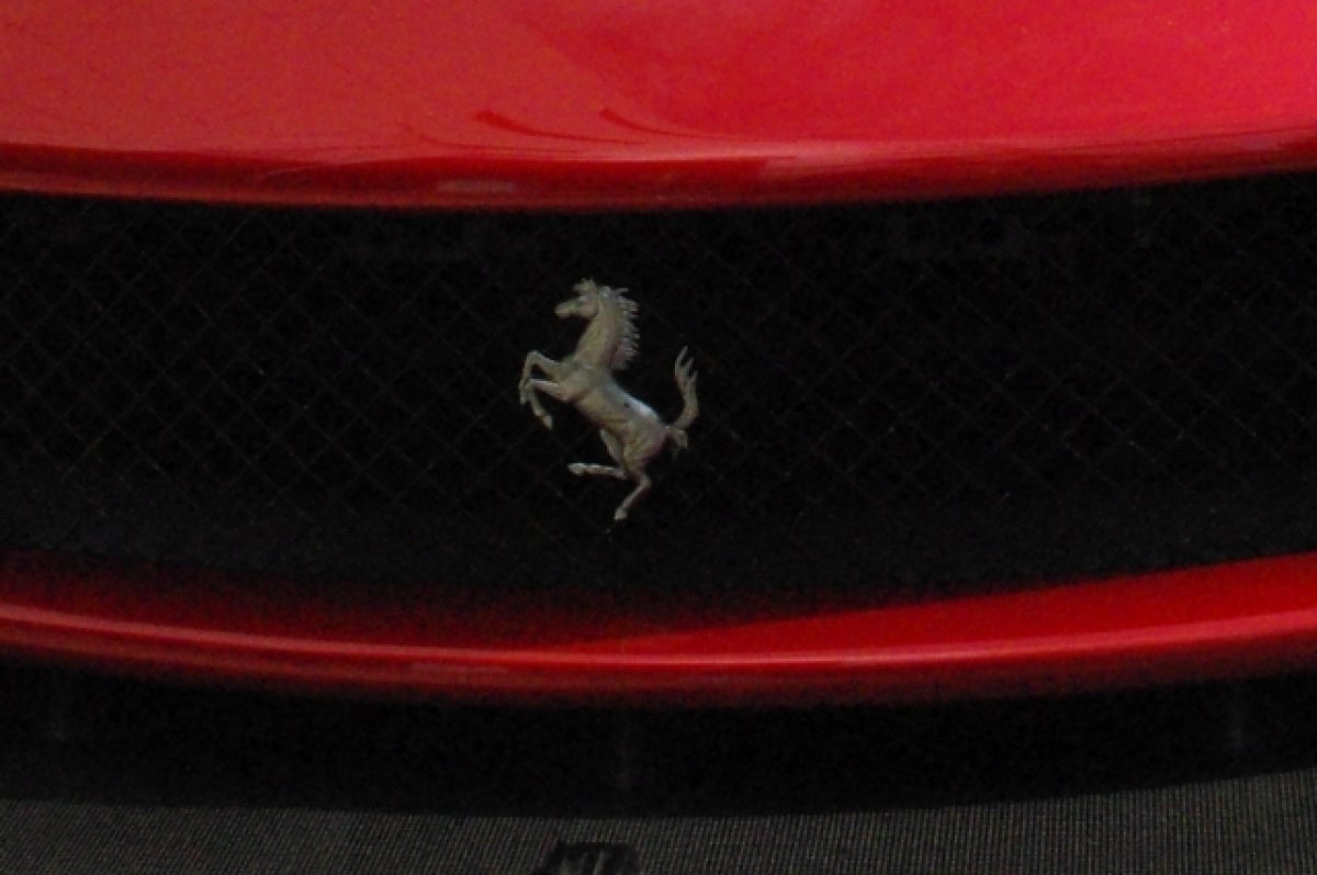  Ferrari    
