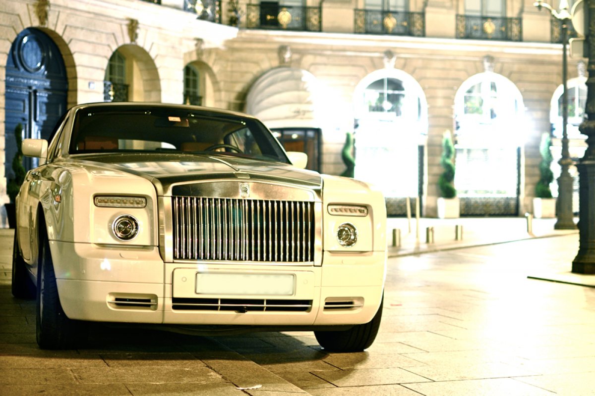 360:         Rolls-Royce