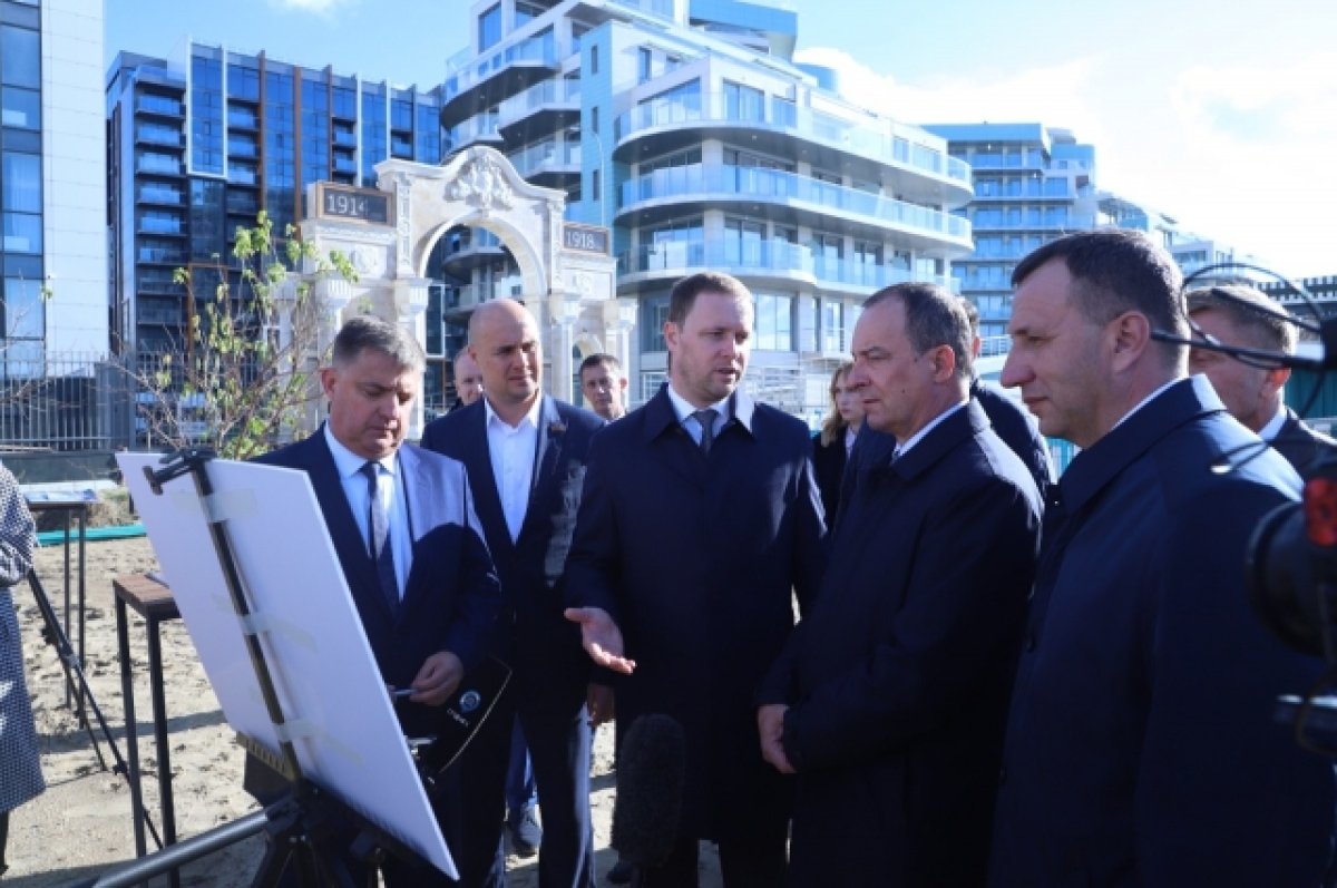 Председатель ЗСК Юрий Бурлачко в Анапе посетил новые объекты санкура