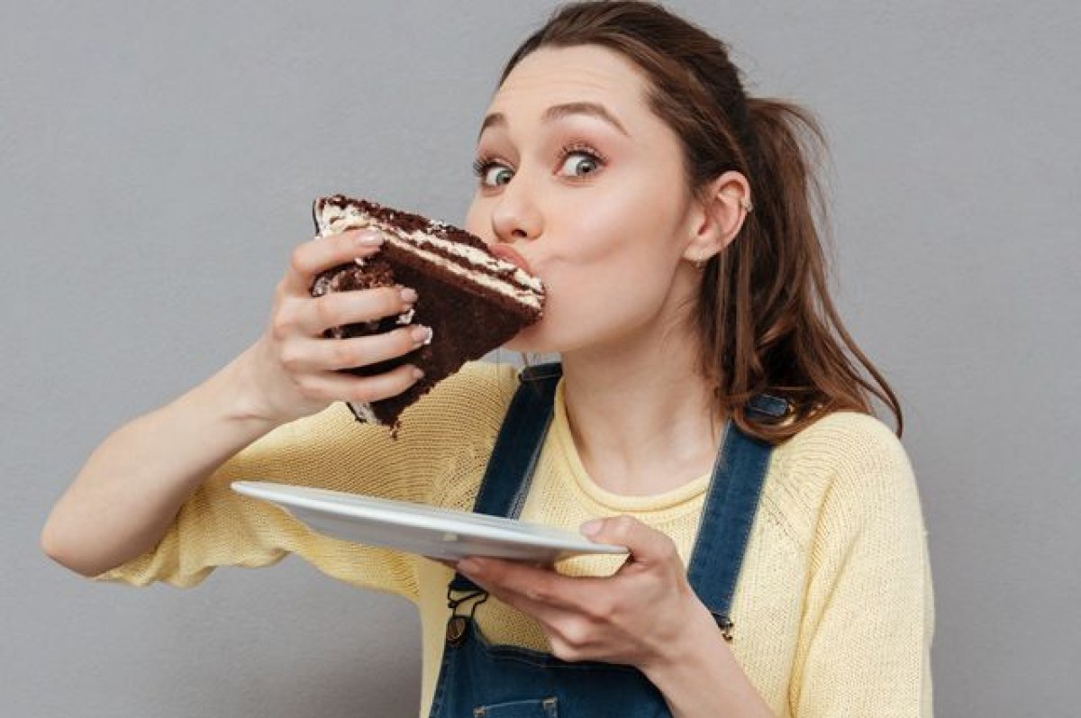 Врач-диетолог Татьяна Мещерякова рассказала, как отказаться от сладкого