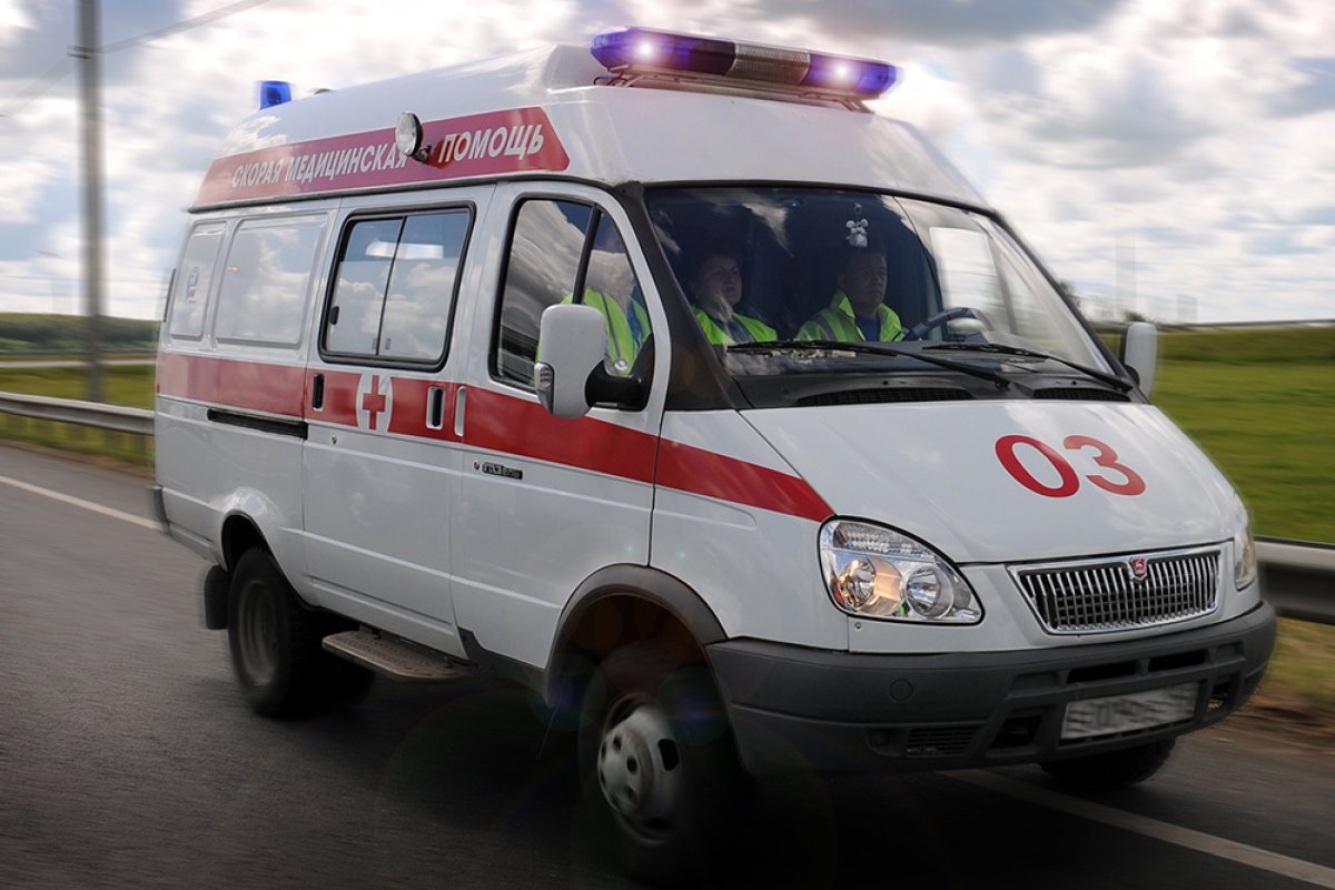 При массированной атаке на Севастополь пострадали женщина и ребёнок