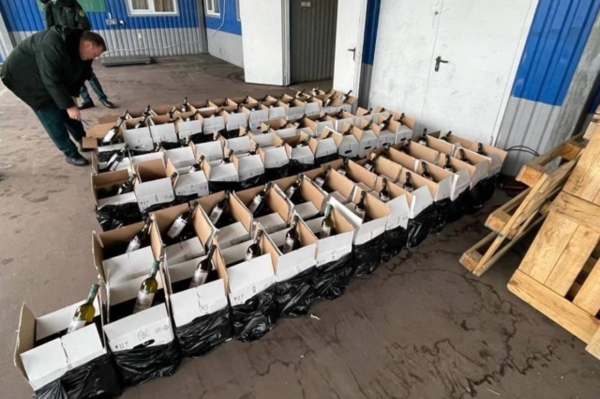 В Адлере таможенники изъяли тонну контрабандного вина из Абхазии