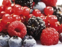 С какими продуктами есть ягоды