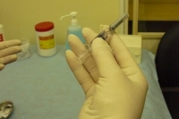 «Эта инфекция умеет ждать». Главный фтизиатр Петербурга объяснил, как маски и изоляция повлияли на заболеваемость туберкулезом thumbnail