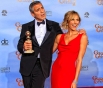 В фильме «Потомки» Джордж Клуни чрезвычайно убедительно искал любовника своей жены, за что и удостоился звания лучшего драматического актера года. На вручение премии актер пришел со своей подругой Стейси Кейблер.