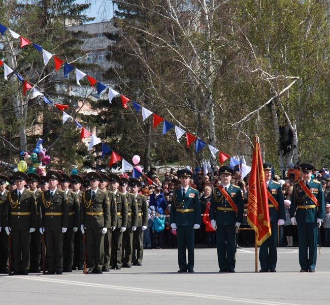 Фото 9 мая Омск<br><a href="http://www.omsk.aif.ru/" target=blank>Подробности - на сайте региона</a>