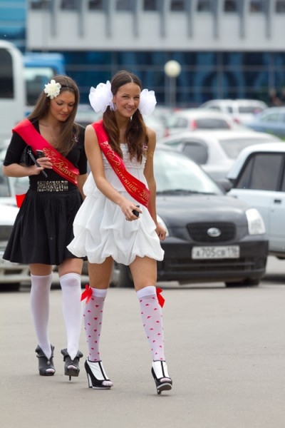 Последний звонок в Омске <a href="http://www.kazan.aif.ru/society/article/26003">Подробнее >>></a>