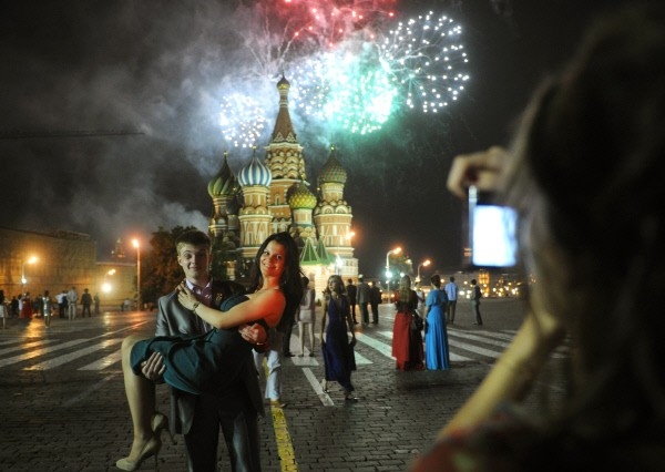 Гуляния выпускников в Москве