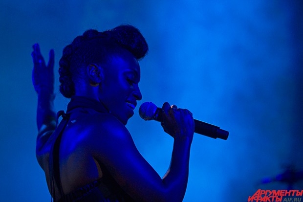 Солистка группы Morcheeba Скай Эдвардс вернулась в ее состав в 2010 году.