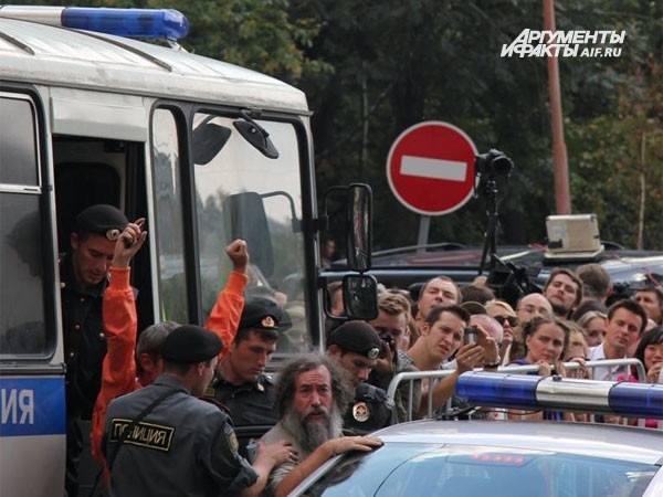 Акции в поддержку подсудимых