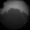 Один из первых снимков, сделанных марсоходом Curiosity