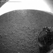 Один из первых снимков, сделанных марсоходом Curiosity