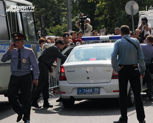 Акции в поддержку подсудимых