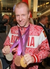 Паралимпийский чемпион по плаванию Сергей Пунько во время встречи сборной России с XIV Паралимпийских летних игр 2012 в Международном аэропорту Шереметьево.