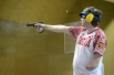 Российский спортсмен Сергей Малышев, завоевавший серебряную медаль, на соревнованиях по стрельбе из пистолета с 25 метров среди мужчин на Паралимпийских играх 2012 в Лондоне.