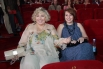 Актриса Марина Голуб  с дочерью Анастасией на церемонии открытия 34-го Московского Международного кинофестиваля.