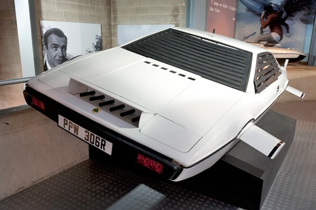 Lotus Esprit 'Wet Nellie' в Шпион который меня любил