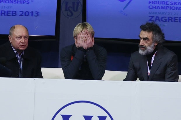 Заняв шестое место по итогам короткой программы, Плющенко решил покинуть чемпионат.