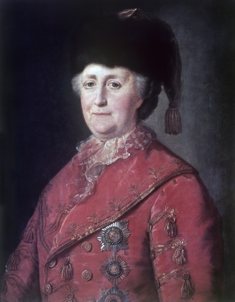 Екатерина II. София Августа Фредерика Анхальт-Цербстская, дочь прусского-генерала-фельдмаршала и жена Петра III. Свергла своего мужа через 6 месяцев после того, как он взошел на престол. Годы жизни: 1729 - 1796.