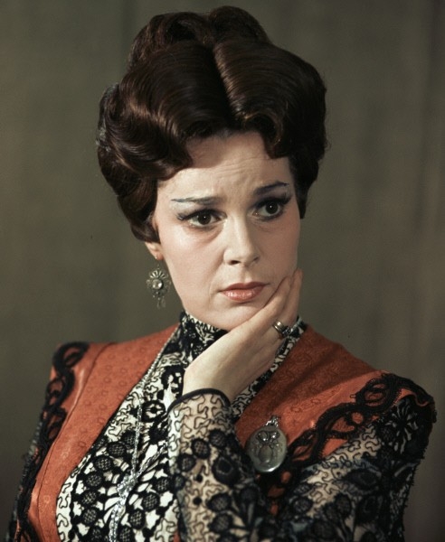 Элина Быстрицкая в пьесе «Старик» 1970г.