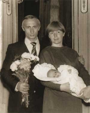 В 1985 году перед отъездом в Германию у супругов родилась дочь Мария, а в 1986 году уже в Дрездене - дочь Катерина.