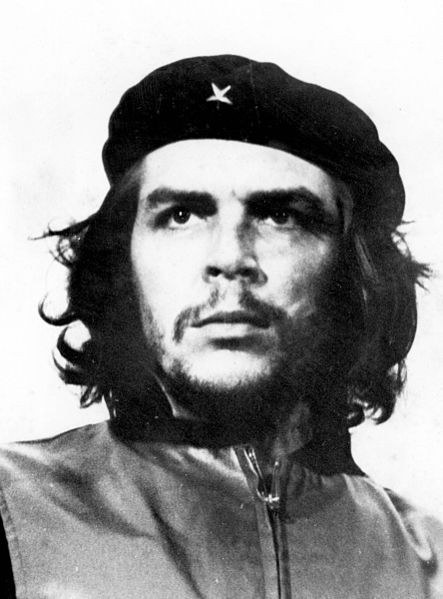 Культовая фотография Че Гевары, ставшая всемирным символом революции и мятежа фотографа Альберто Корда