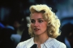 В фильме «Шанхайский сюрприз» (1986) Мадонна поменяла имидж и впервые предстала в голливудском образе соблазнительной голубоглазой блондинки. 