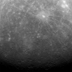 «Мессенджер» стал первым аппаратом, подобравшимся настолько близко к Меркурию, что был способен передать детальные снимки планеты.