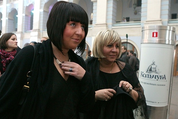 У Марины Голуб осталась дочь Анастасия, которая пошла по стопам матери. Сейчас Анастасия Голуб вместе с другими ведёт программу «Девчата» на телевидении.
