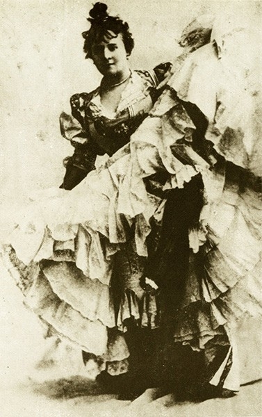 Ла Гулю (настоящее имя – Луиза Вебер), 1890 год. За свои выступления в «Мулен Руж» стала символом канкана, впоследствии её называли королевой Монмартра.