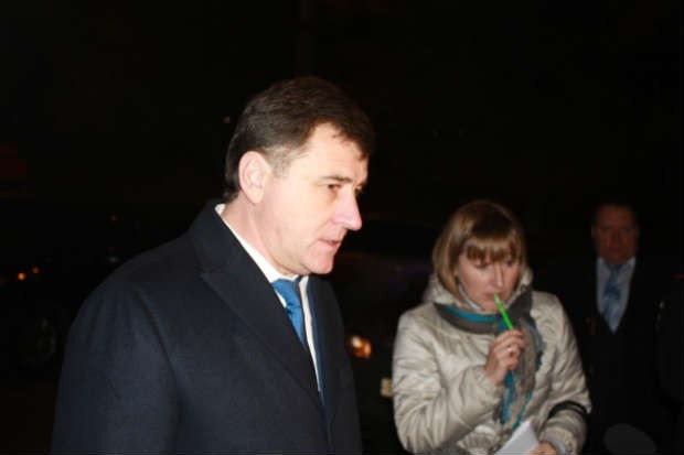 Губернатор сообщил, что в Волгоградской области в память о жертвах теракта объявляется трехдневный траур