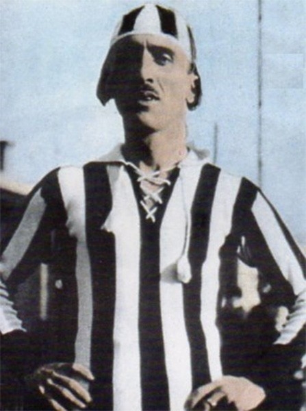 Полузащитник Карло Бигатто на протяжении всей карьеры – с 1913 по 1931 год – выступал в составе «Ювентуса», дважды став чемпионом Италии (сезоны 1925/26 и 1930/31 годов). Бигатто также провёл пять матчей в составе сборной Италии. По окончании игровой карь