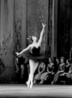 Майя Плисецкая стала примой балета Большого театра в 1960 году, после ухода со сцены Галины Улановой. Годом позже Плисецкая блестяще исполнила партии Одетты-Одиллии в «Лебедином озере», Авроры в «Спящей красавице», а также поучаствовала в ряде других постановок.