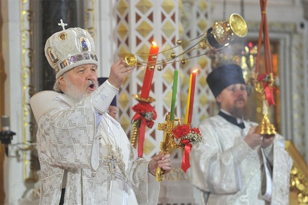 Пасхальная служба Патриарха Кирилла в Храме Христа Спасителя, 2012 год.