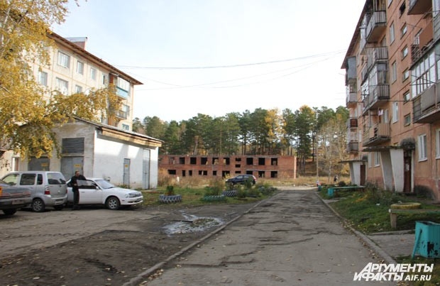 Дороги у жилых домов.