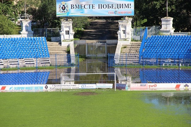 Это единственный в городе стадион, сертифицированный Российским футбольным союзом для проведения чемпионатов России. На нем тренируется футбольный клуб СКА-Энергия.